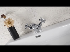 Stilvoller Design-Waschtischmischer-Wasserhahn im modernen Stil für Badezimmer T8044W